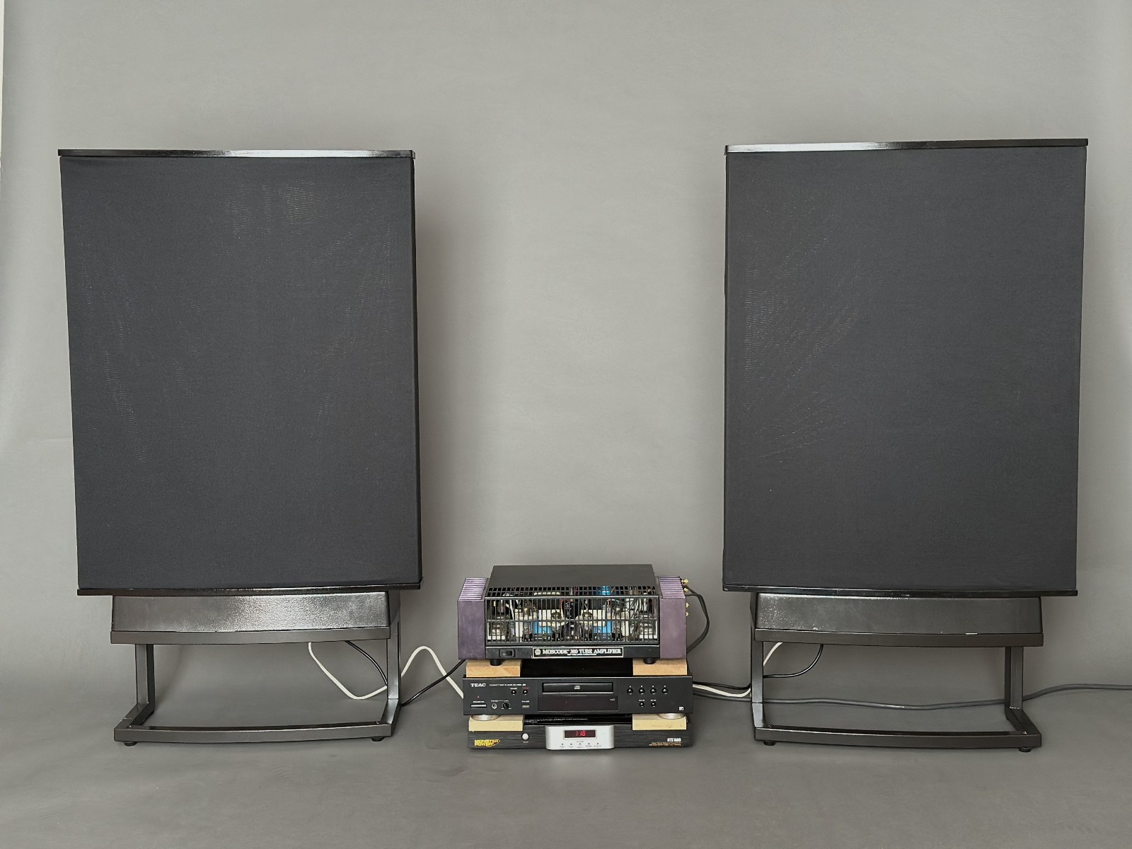 Quad esl-63 vintage audio equipment - eBay listing photo 1