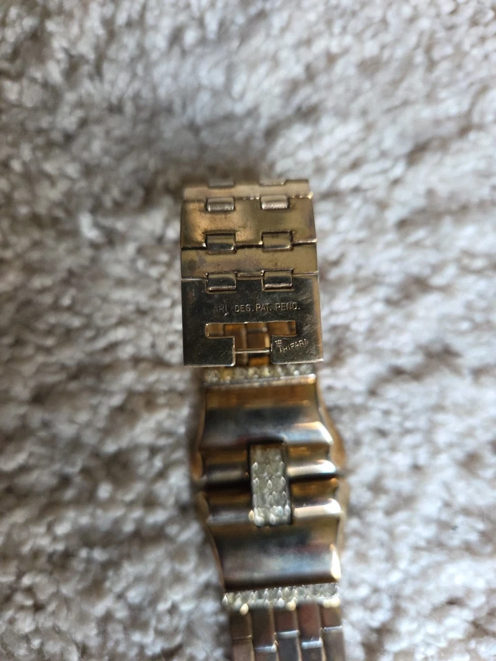 Preciosa pulsera con 26 piedras. No estoy seguro de qué es el metal. ¿Quizás 14kgp? Foto 4 de 4