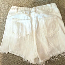 Women's White Denim Cut Off Shorts Size S Regular Frayed Fringe Hem Pockets