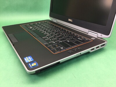 ノートパソコン　DELL　LATITUDE　P１５G Dell Latitude P15G 14