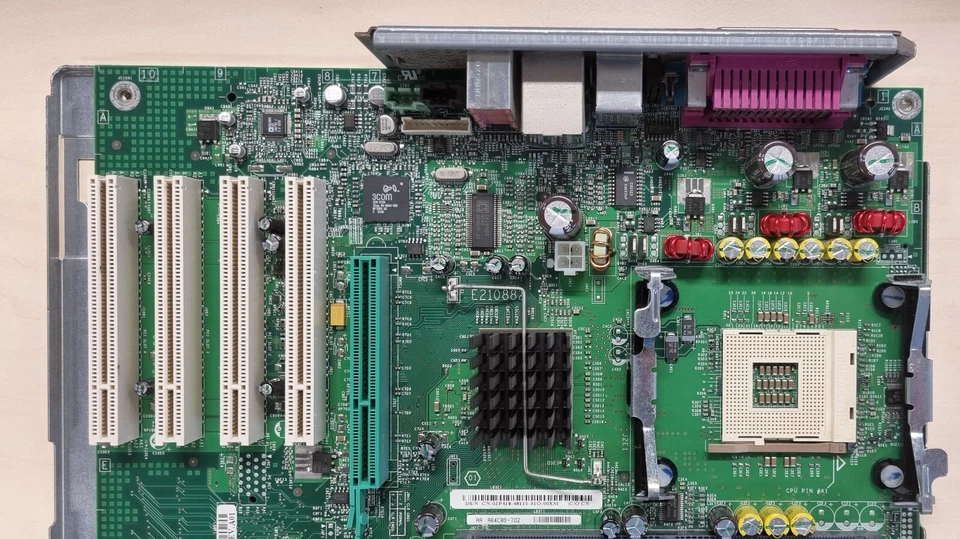 DELL 02P418 SOCKEL 478 RDRAM AGP PCI SYSTEM BOARD für PRECISION 340 mit TRAY - Bild 4 von 4