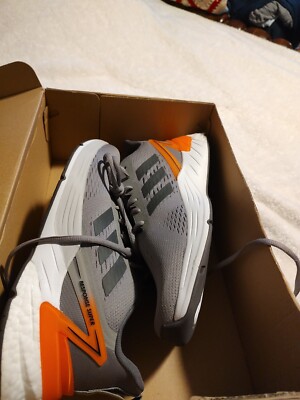 Brand New in Box Mens Adidas Response Super Running Shoe FY6483 Grey Size 8.5