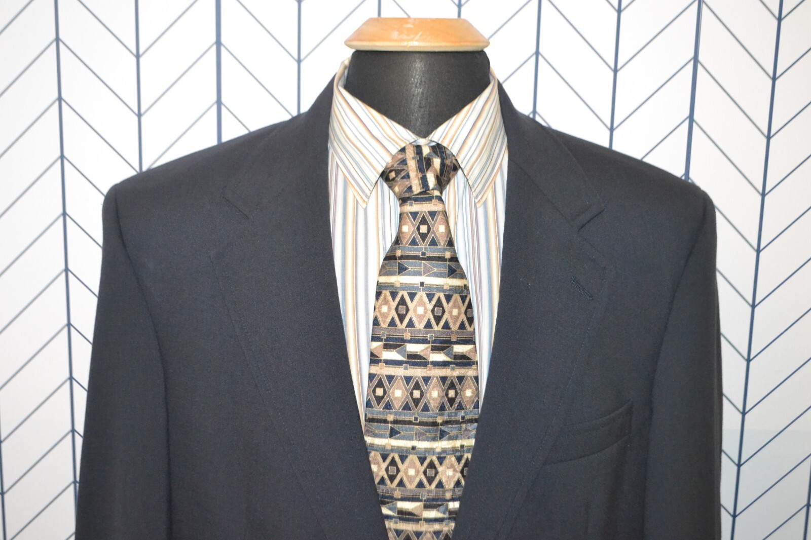 Brooks Brothers Men Navy Blue Wool 2 Front Metal Buttons Sports Coat Size 42L thumbnail 2