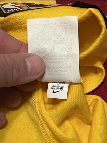 LeBron James Los Angeles Lakers Swingman Jersey XL Icon Edition Gold Nike #6 NWT - Picture 10 of 11
