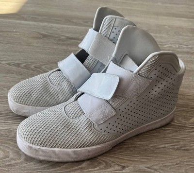 Nike Flystepper 2K3 Men s Size 12 Triple White Strap Sneakers 677473-004