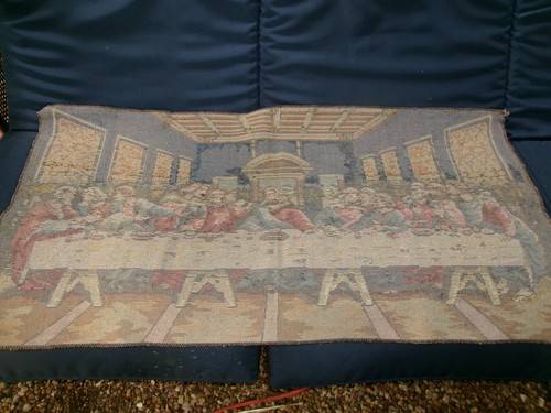 Made in Italy "THE LAST SUPPER" Antique Tapestry Rug, 18.5" x 37" - Picture 6 of 7