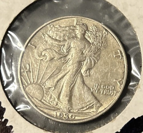 1939 P Walking Liberty Half Dollar - AU - As Shown!