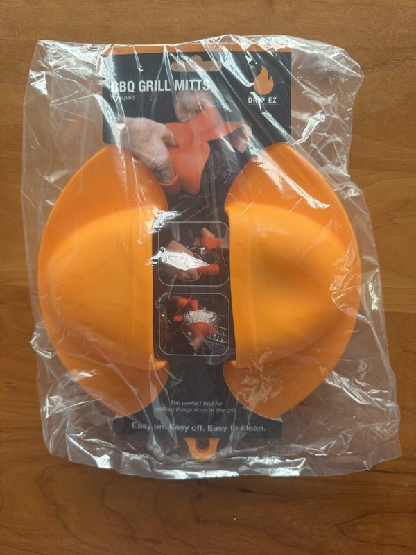 Drip EZ BBQ Grill Mitts Silicone Heat Resistant Gloves Pair NEW