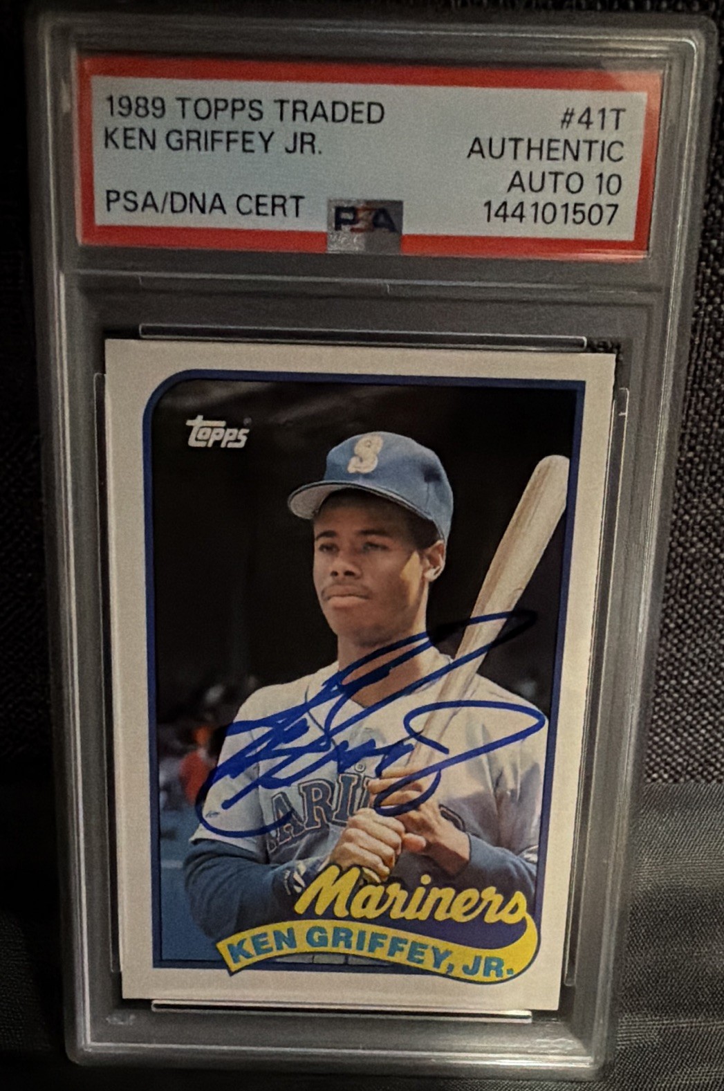 Topps 1989 Topps Traded Ken Griffey Jr Rookie #41T Auto PSA/DNA 144101507