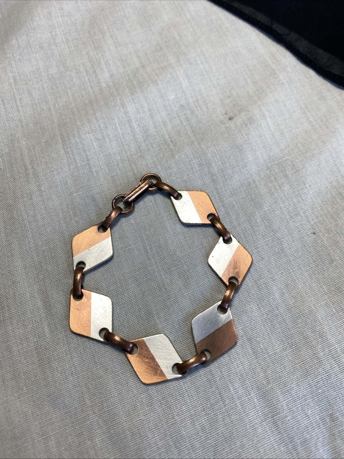 Vintage Solid Copper Two Tone Diamond Shaped Link… - image 1