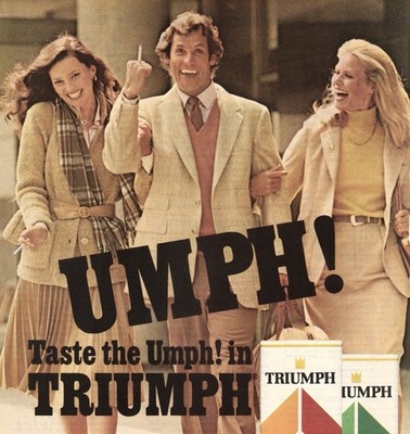 Vintage 1981 Triumph Cigarettes Original Print Ad 3-People Photo 20x28cm PSM 01