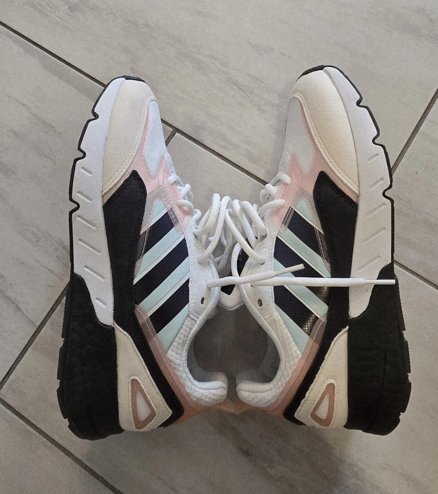 NWT Adidas Zx 1k Boost 2.0 Gy3048 Size 9.5 Running Shoes Sneakers
Opens in a new window or tab