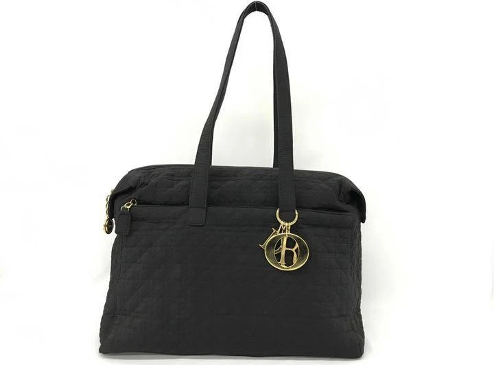Sac fourre tout Lady Dior sac à bandoulière cannage matelassé breloque noir du JAPON