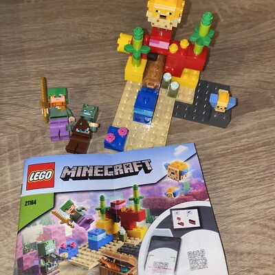 LEGO Minecraft: The Coral Reef 21164 With Instructions Complete