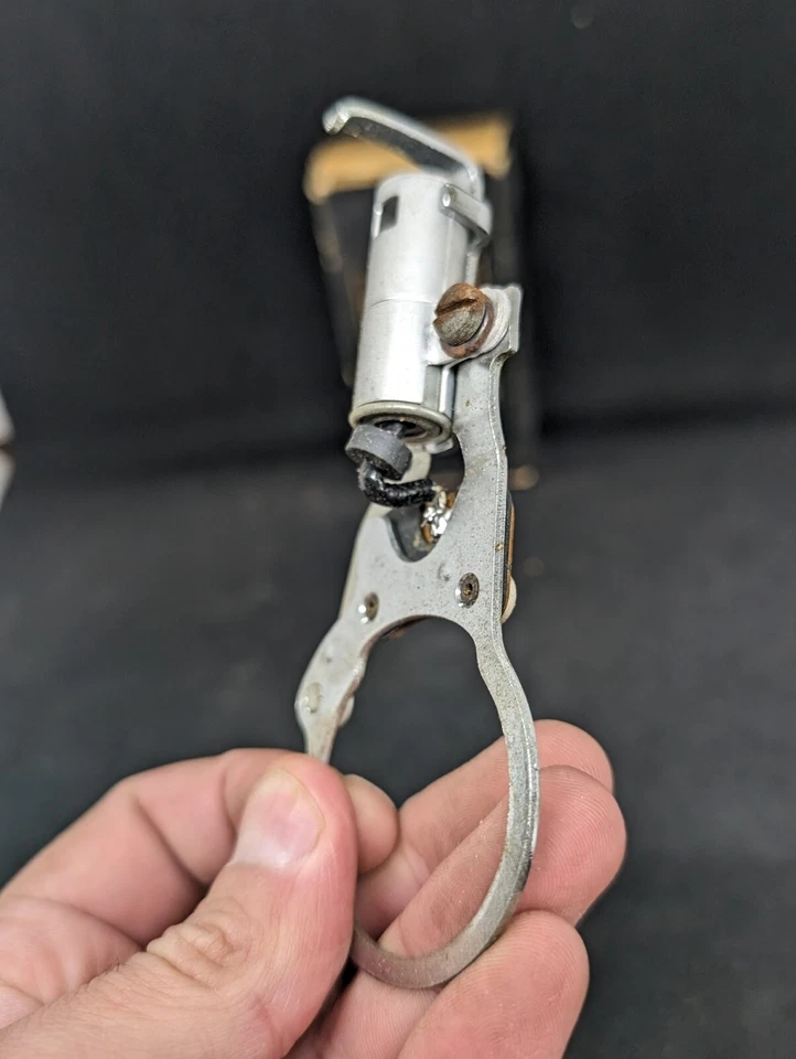 NOS 1948 PONTIAC 流线 TORPEDO 带 HYDRAMATIC SHIFT 指示灯 带灯 — 第 4/4 张图片