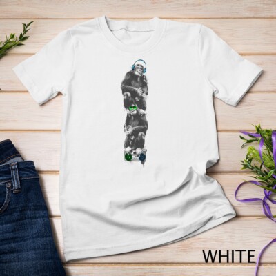 MONKEY MUSIC - chimpanzee - ape - headphones Unisex T-shirt