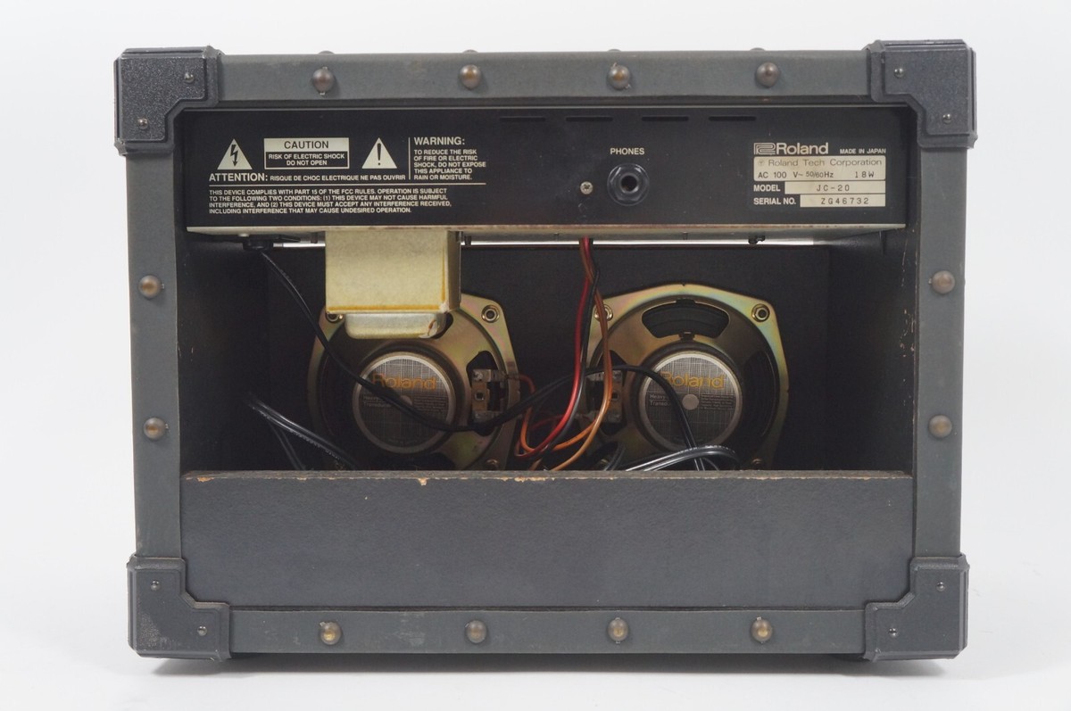 Roland JC-20 Jazz Chorus 25W Stereo Chorus Guitar Amplifier MADE  