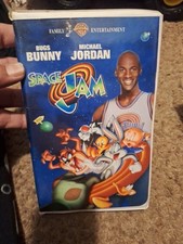 Space Jam VHS Tape With Michael Jordan Bugs Bunny Looney Tunes VCR Tape