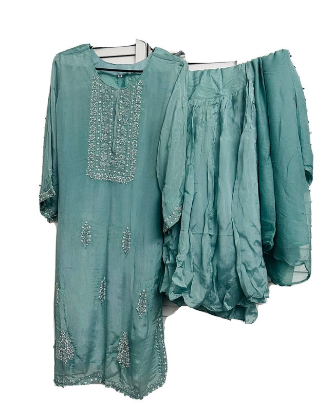 Pakistani Chiffon Shalwar Kameez Size 10-12 Years Pakistan Party Wear