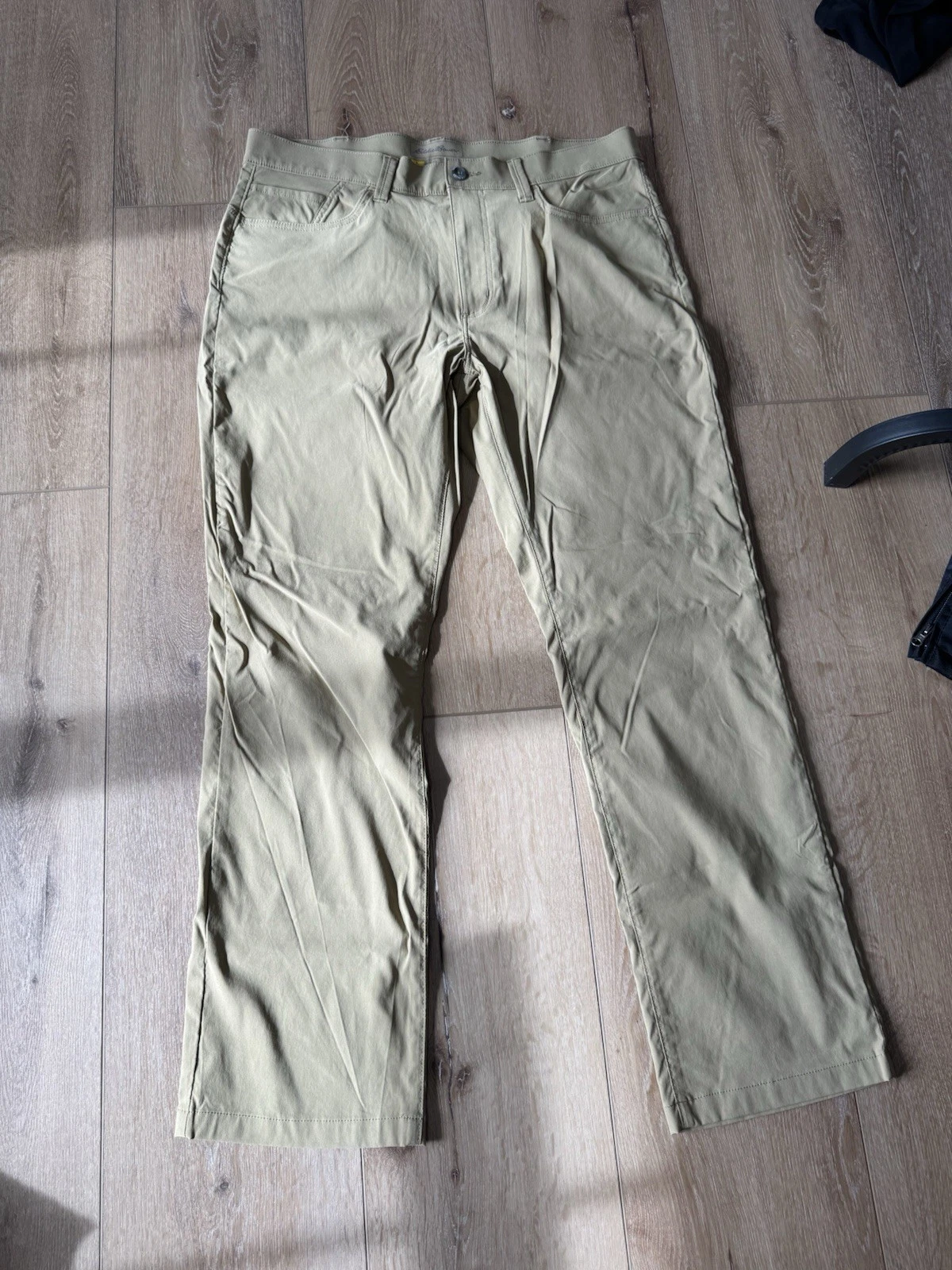 Eddie Bauer Travex Pants Men 36x32 Beige Hiking Stretch
Opens in a new window or tab