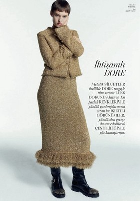 vogue Turkey October 2023 Taylor Hill - Ayça Ayşin Turan