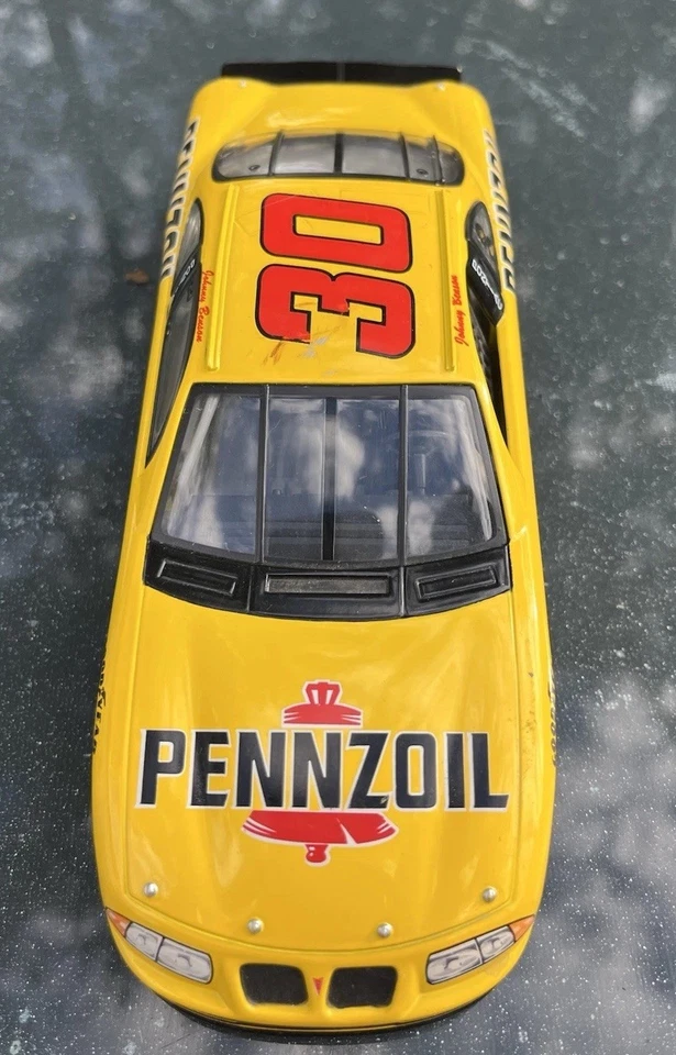 Lot Of (3) NASCAR 1:24 Diecasts Jonny Benson #30 Jeremy Mayfield #12 Scott Riggs - Image 3 of 4