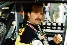 Kyle Petty awaits start of Slick 50 500 NASCAR Cup race Phoenix In- Old Photo