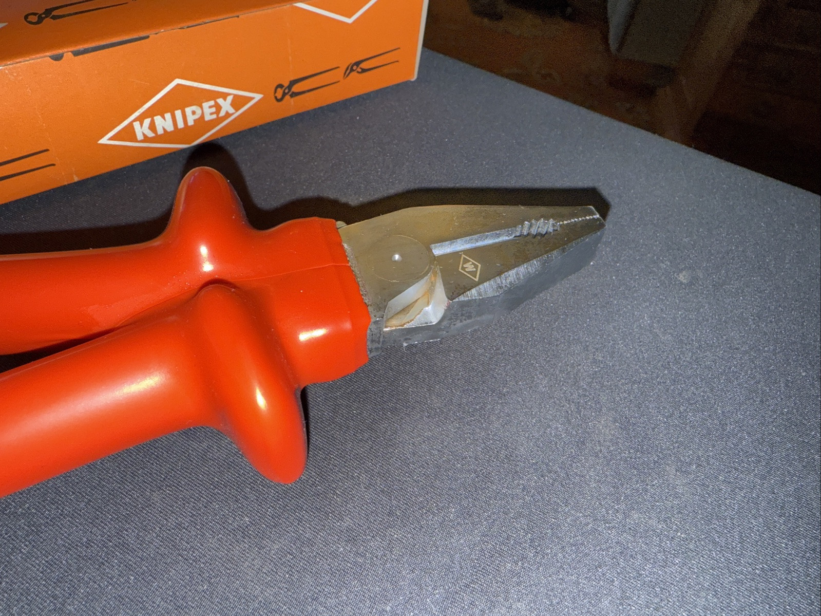 Knipex 9" Lineman Pliers 1000V Insulated Williams WKN0207-9 New Old Stock