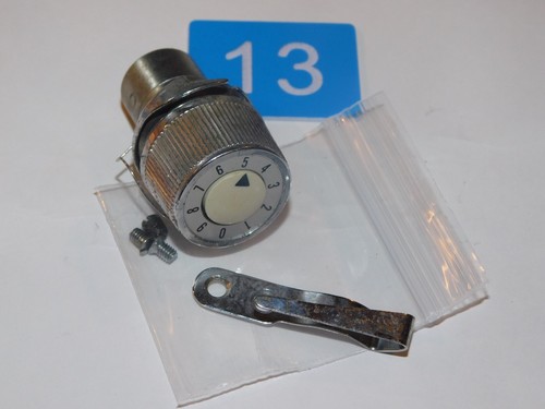 G1B HEAVY DUTY DIAL & SEW ZIG ZAG MODEL 752 MARK II sewing machine parts - Picture 33 of 93