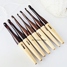 Wooden Ergonomic Crochet Hooks Knitting Hooks Set of 7 Size 4 mm to 10 mm