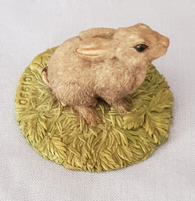 CA COUNTRY ARTISTS TINY RABBIT IN OVP 1990