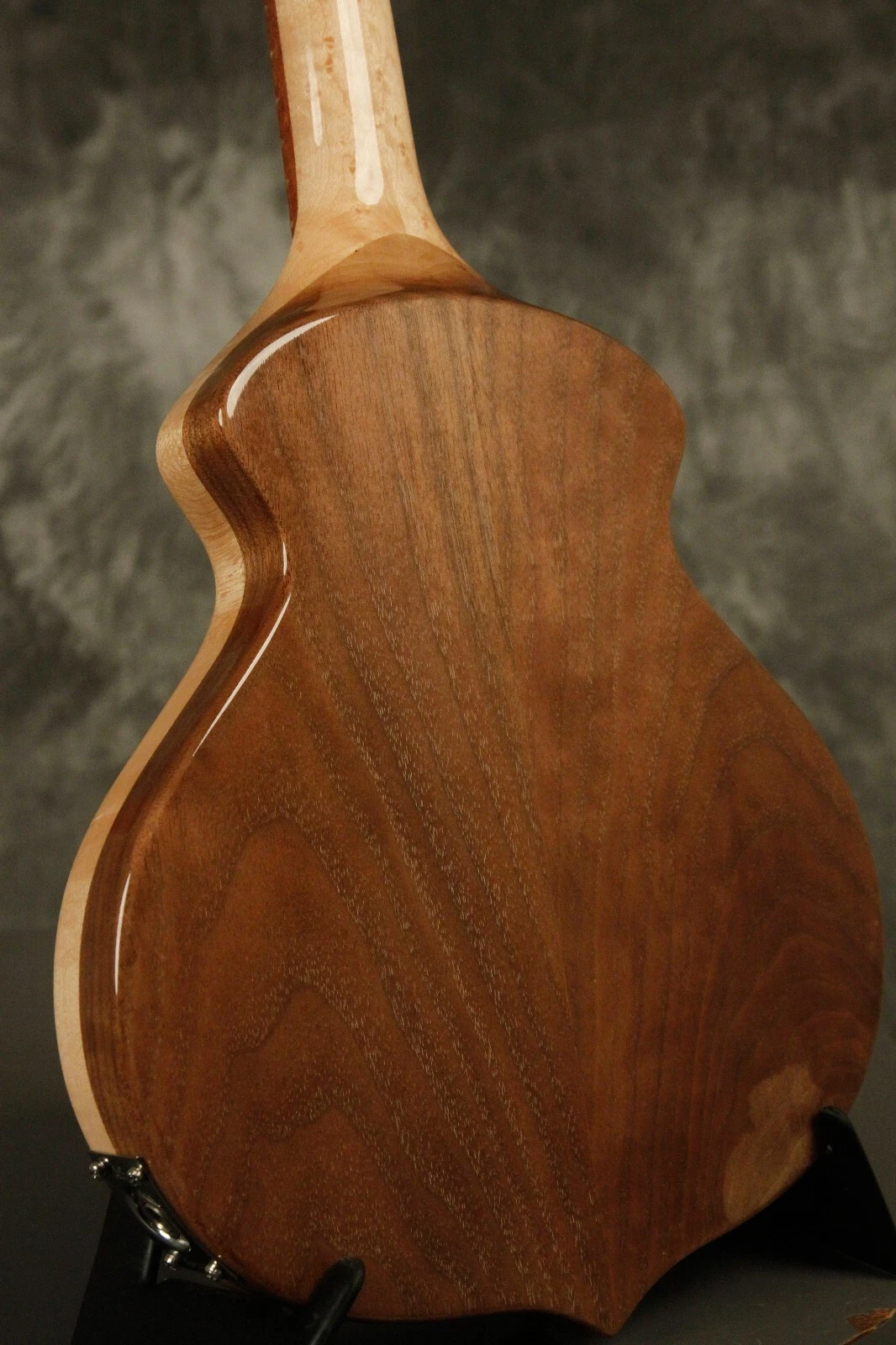 Picture 18 of 24