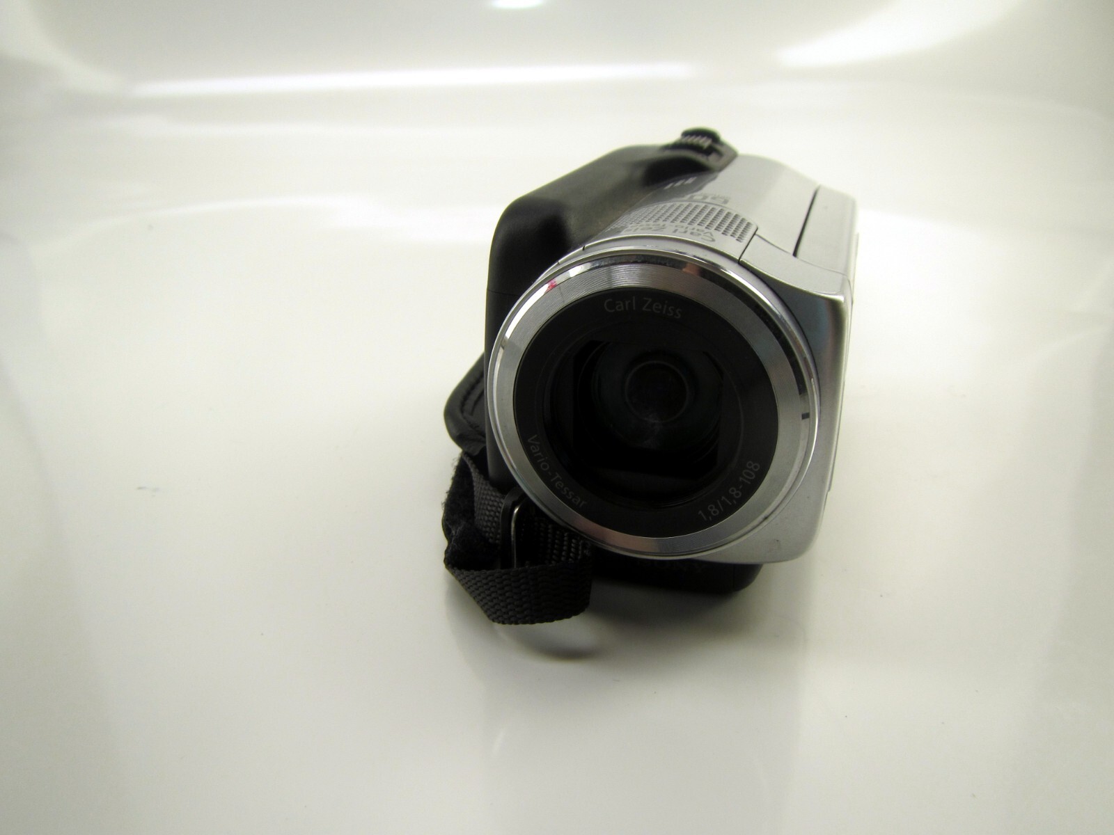 Sony DCRSR47 Handycam Camcorder 27242762787 eBay