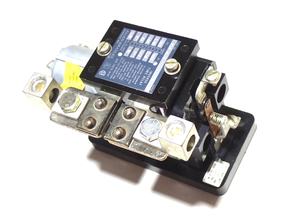810-A17A B ALLEN BRADLEY MAGNETIC OVERLOAD RELAY NEW - Image 2 of 4