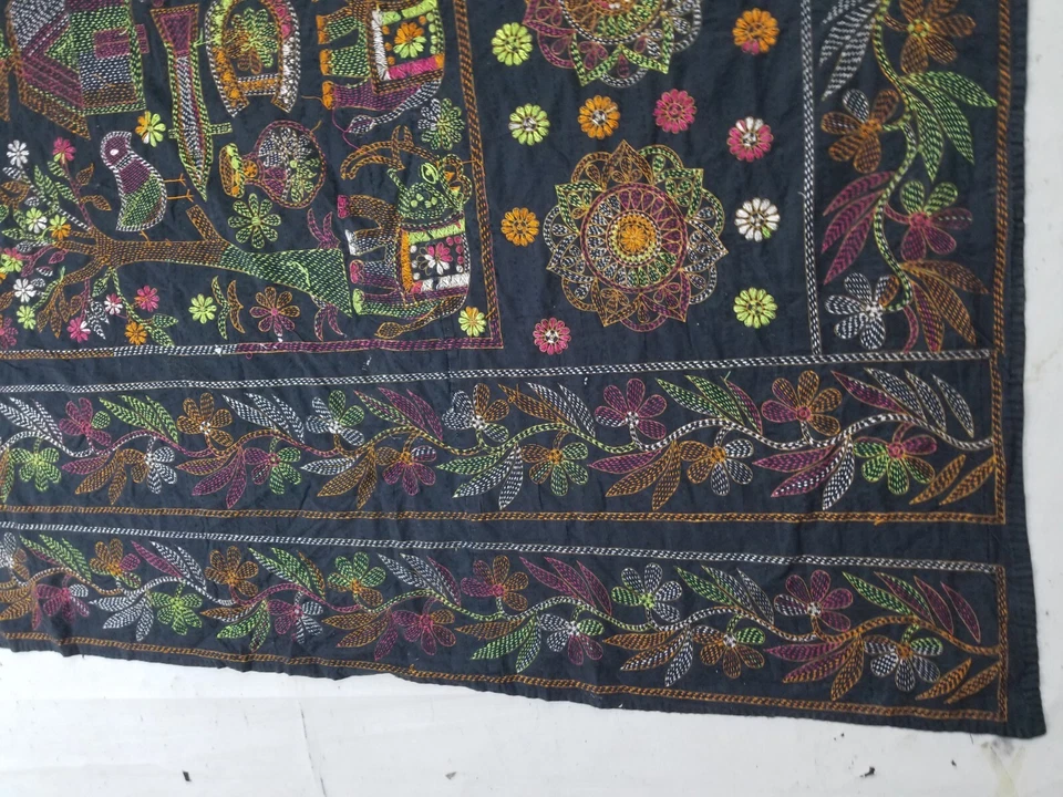 Vintage Indian Nakshi Kantha Hand Embroidered Quilt 220x196cm - Image 3 of 4