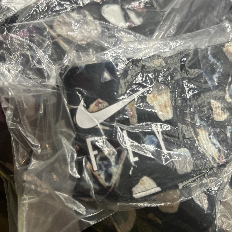 Lote de 3 - Nuevo con Etiquetas Nike Dry Head Corbata Unisex "Fly" Logo Blanco y Negro Nuevo con Etiquetas Foto 3 de 3