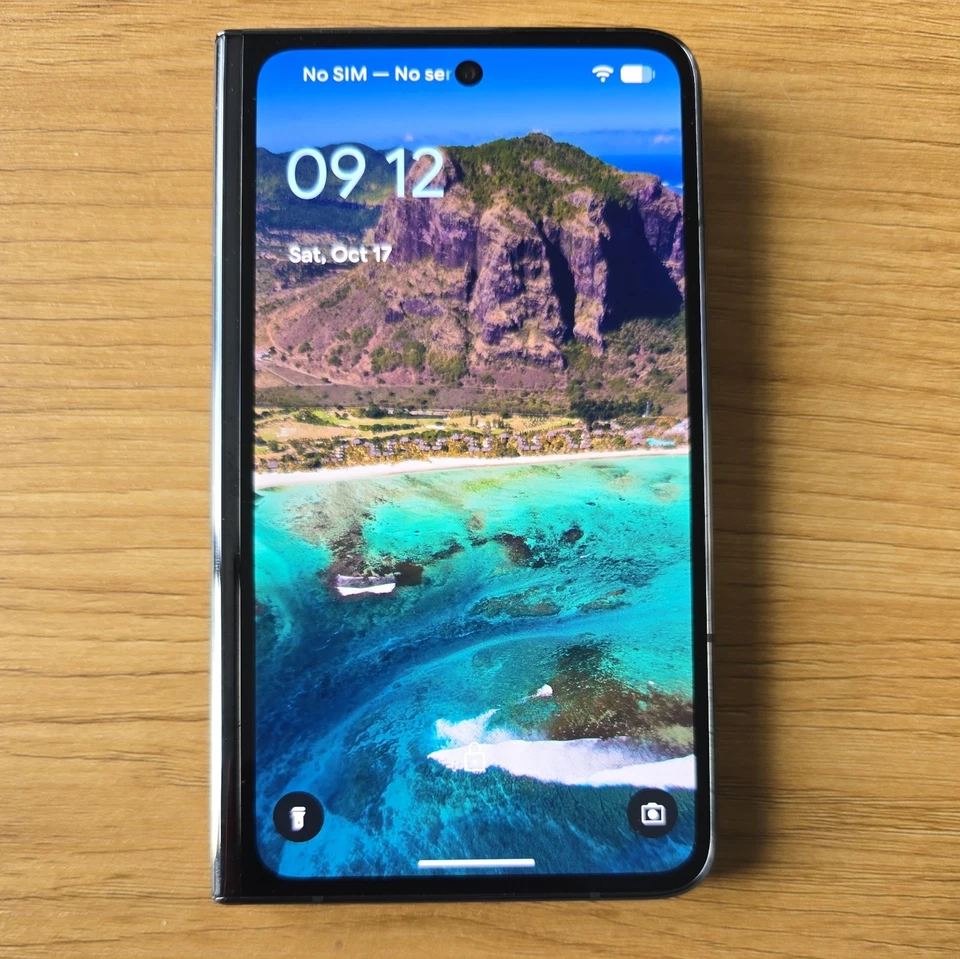 Google Pixel Fold · 256GB, photo 2 of 5