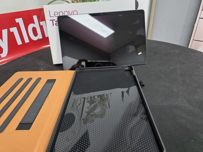 Lenovo Tab P11 Tablet 11,5 Zoll 128 GB Wi Fi mit Schutzhülle/Case