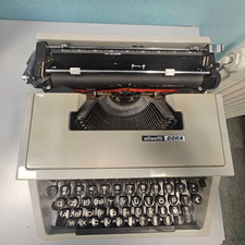 macchina da scrivere antiquariato olivetti dora