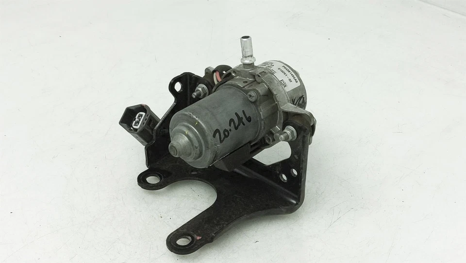 Dodge Journey 2011-2019 Brake Booster Vacuum Pump 4581486Ab 4581483Aa - Image 3 of 4
