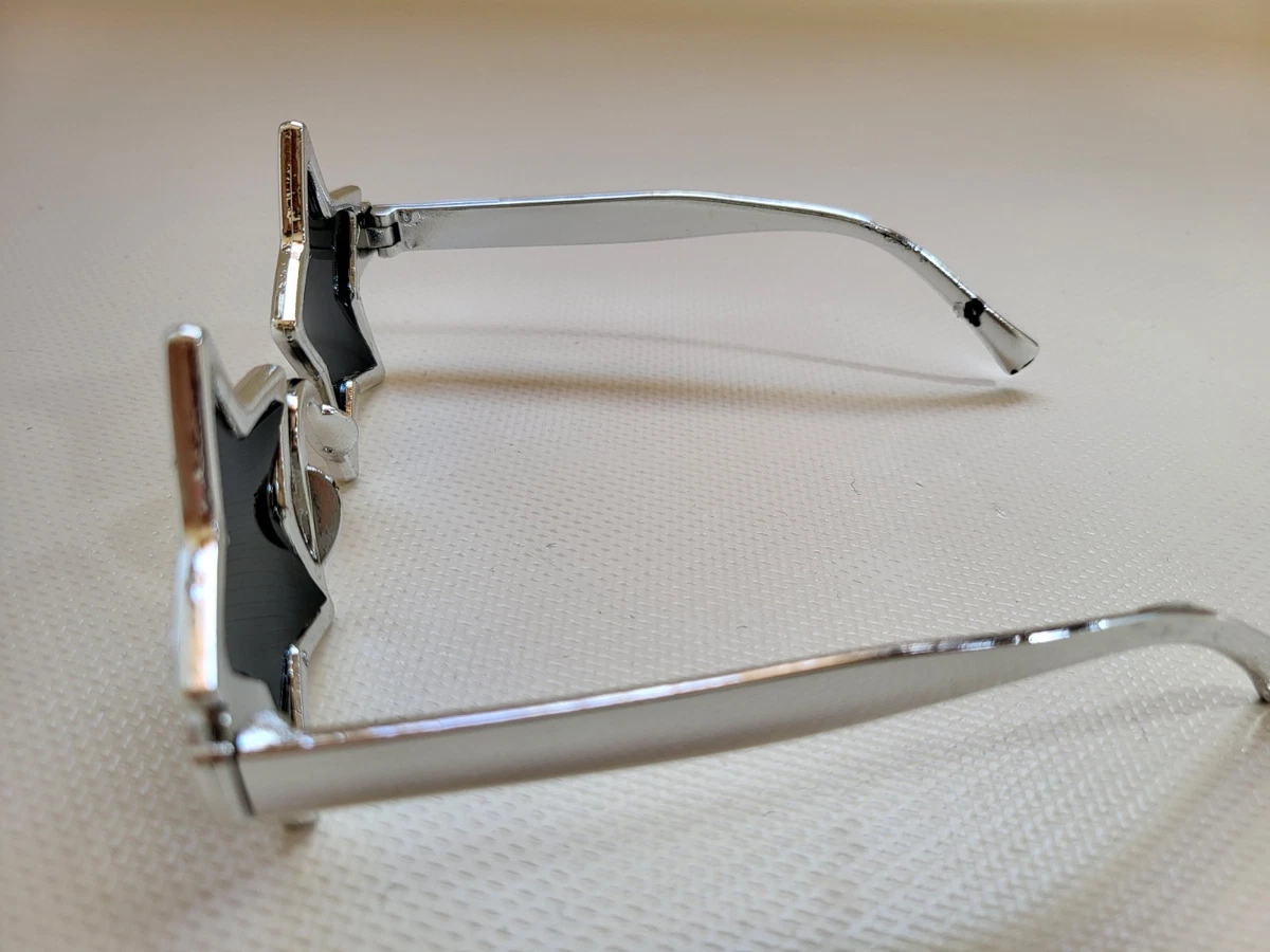 Star Shaped Costume Sunglasses Silver Frame Fun Novelty Party Glasses
