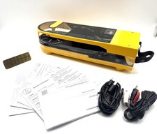 Audio-Technica AT-SB727-YL Sound Burger Portable Bluetooth Turntable yellow