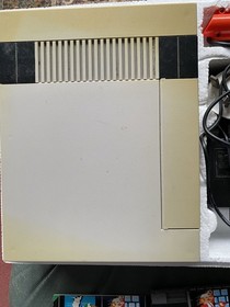 Nintendo NES Action Set Console, Controllers, Zapper And Duck Hunt/Super Mario