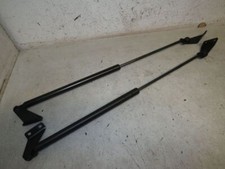 Verin de hayon / de capot Nissan SUNNY