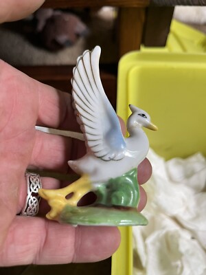 Vintage Japan Great Blue Heron Porcelain Figurine Small Details see Pics