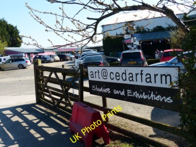 Foto 6x4 Eingang zu den Cedar Farm Studios und Ausstellungen Mawdesley c2015