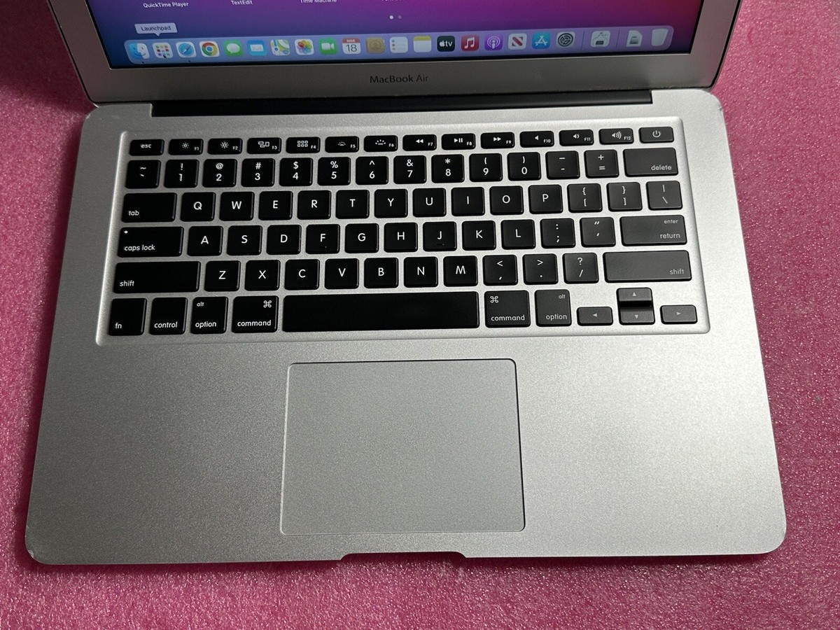 MacBookAir 13inch Early 2015　8G SSD256G Apple Macbook Air 13 Inch 2015 - i5 1.6GHZ 8GB 256GB SSD