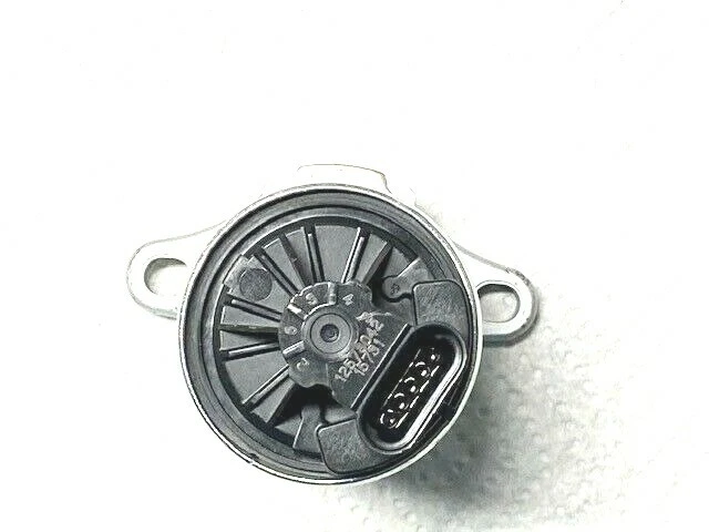 EGR Valve 12568582 EG10026 NEW fits V6 V8 GM Vehicles 1993-2004 OEM Delphi - Image 3 of 4