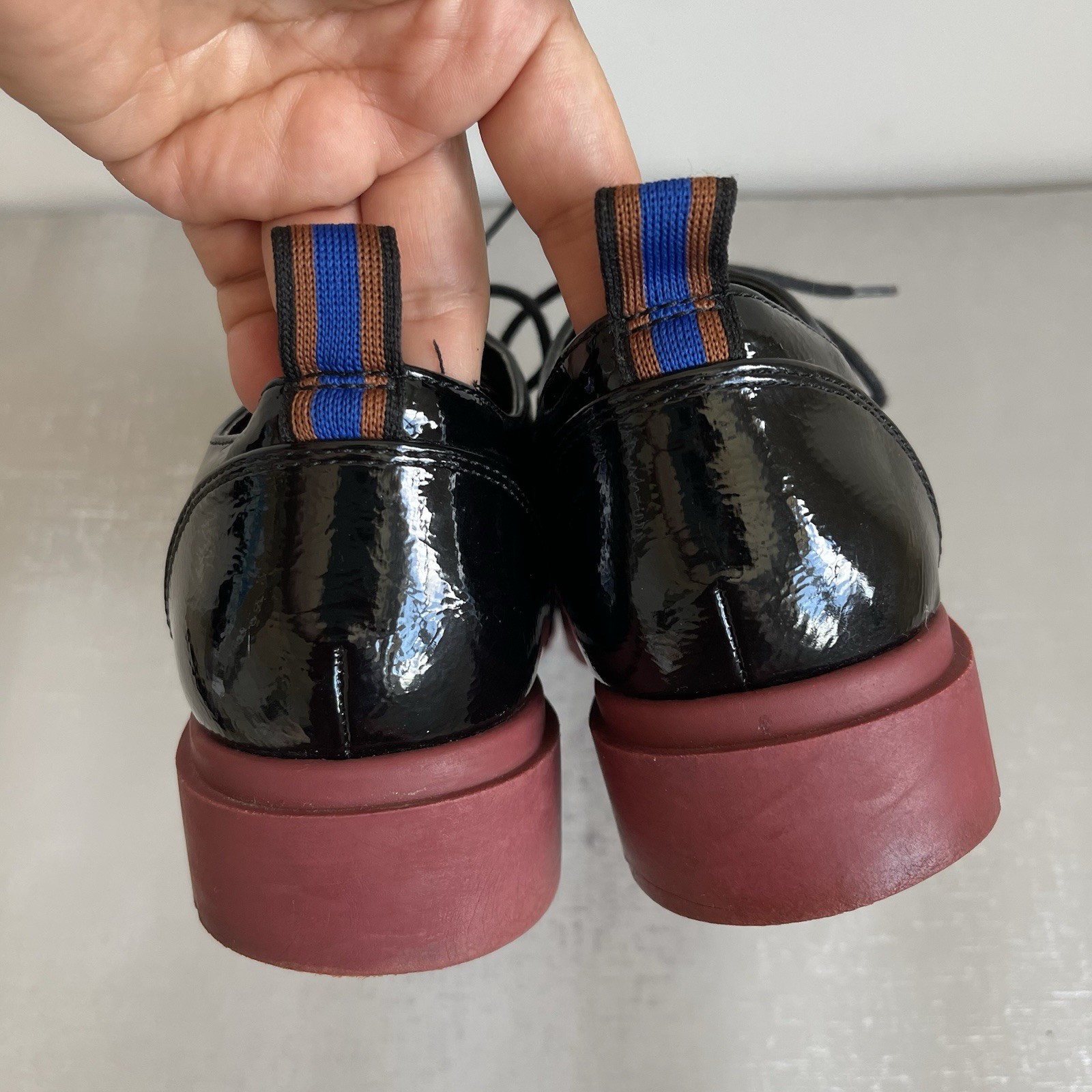 SAOLA Mix n. 6 scarpe Oxford Gustava donna nere in vernice suola a strappo misura 9 5 M