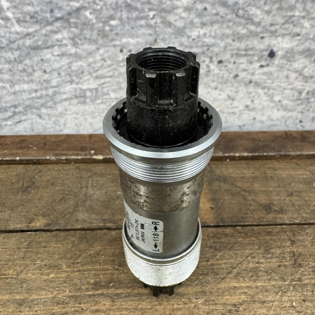 Shimano BB-ES70 Bottom Bracket 73mm BSA 118mm Octalink V1 MTB